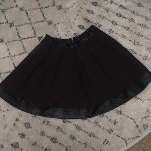 ❗️SOLD❗️ W118 by Walter Baker Skirt Size Medium